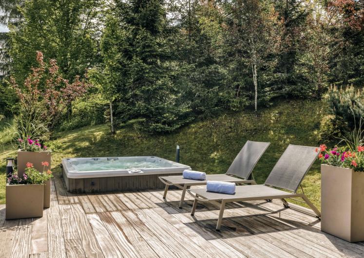 Image of Chalet Silver Fox