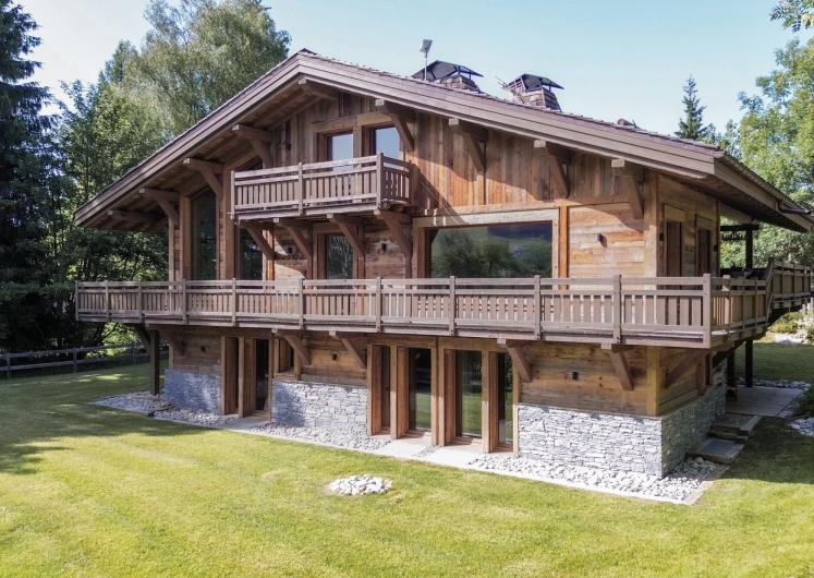 Image of Le Chalet Larbotam