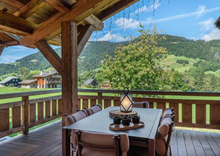 Image of Chalet Grizzly