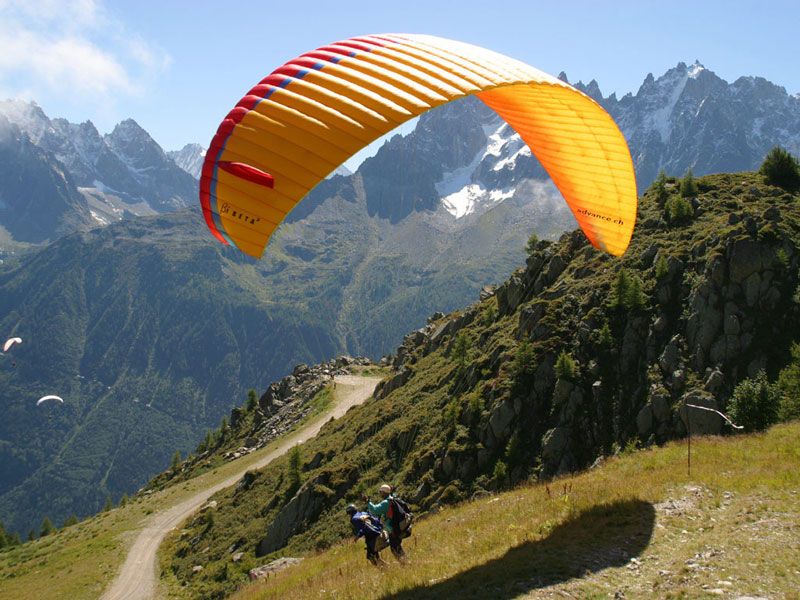 Paragliding in Chamonix. Photo Credit: Chamonix.net Alpine paragliding in Chamonix with views of the incredible valley on a summer's day.