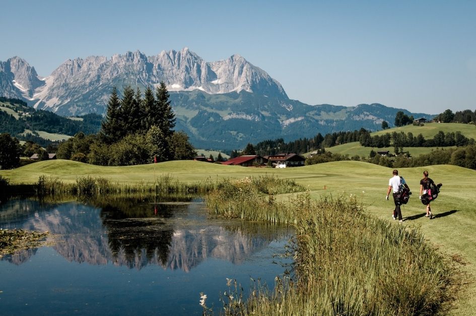 One of the top 5 golf courses in the Alps is Golf Club Schwarzee in Kitzbuhel