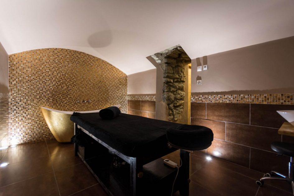 Massage Room in Chalet Twenty26, Morzine