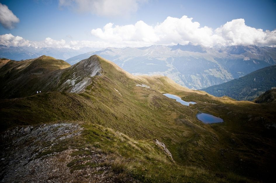 Hiking in the Swiss Alps, Hiking in Veysonnaz, Veysonnaz walking holidays 