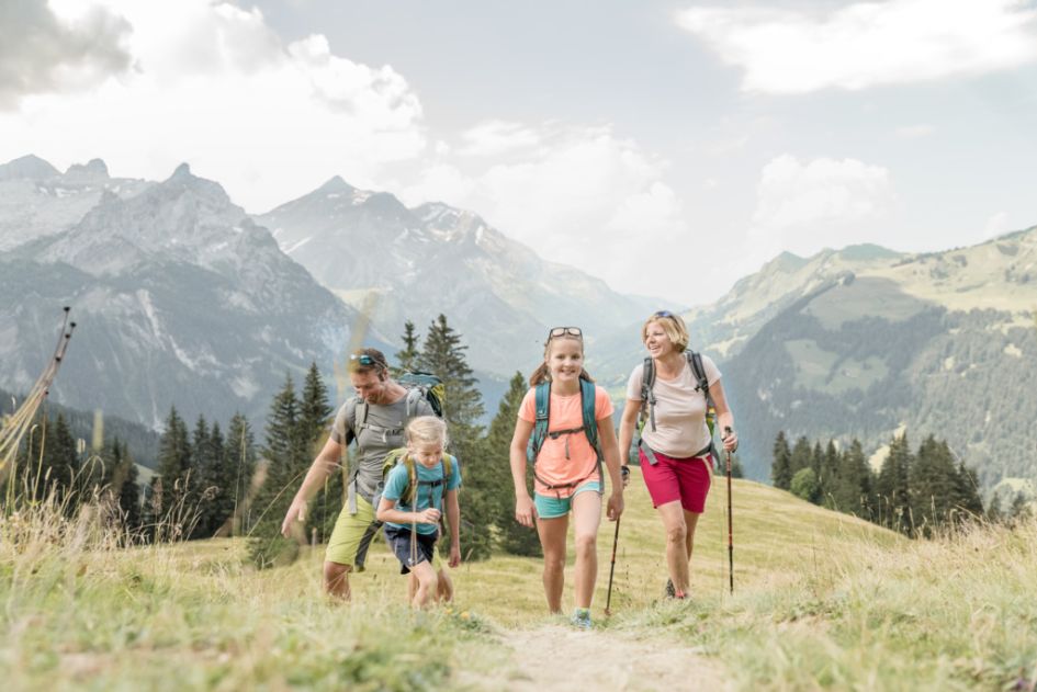 Hiking in Gstaad, Gstaad Hike, Walking Holidays in Gstaad 