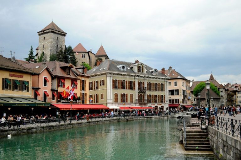 The Top Things to do in Annecy in Summer!
