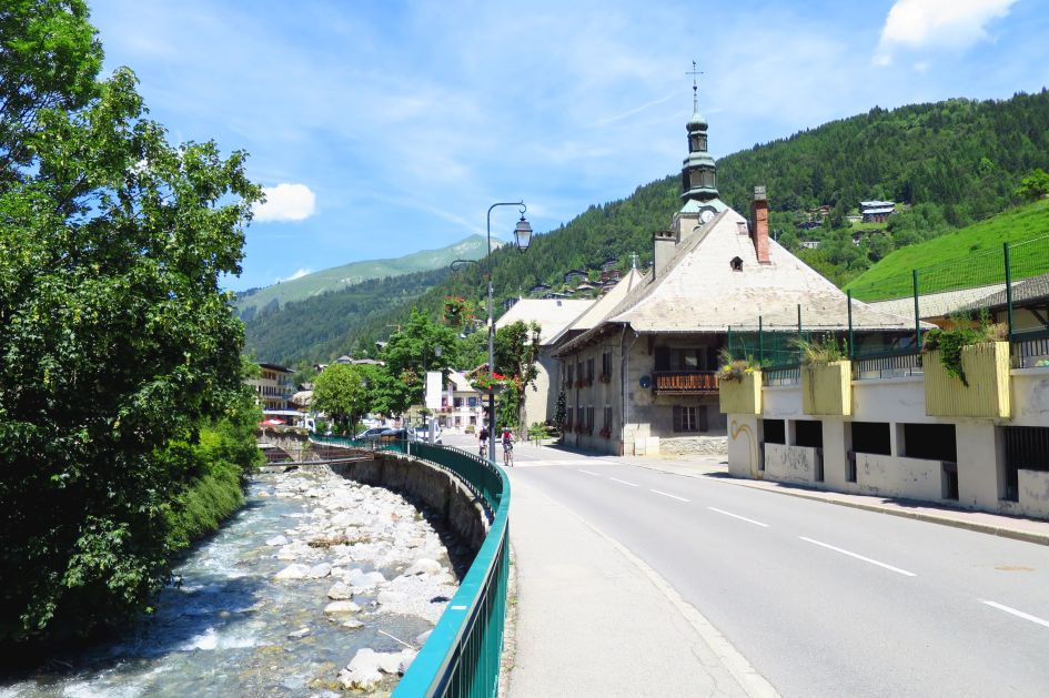 Morzine Town - Luxury Summer Holiday in Morzine