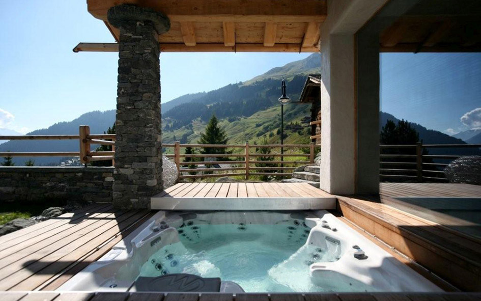 verbier, luxury summer chalet with hot tub, verbier chalet hot tub, chalets in the alps with hot tub 