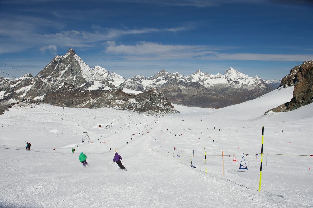 summer skiing Zermatt, summer skiing in the Alps, glacier skiing Zermatt, glacier skiing in the Alps, glacier skiing in Switzerland, summer skiing in Switzerland 