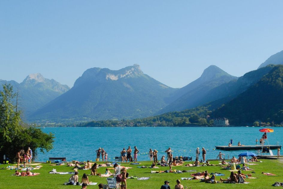 swimming in the Alps, swimming at Lake Annecy