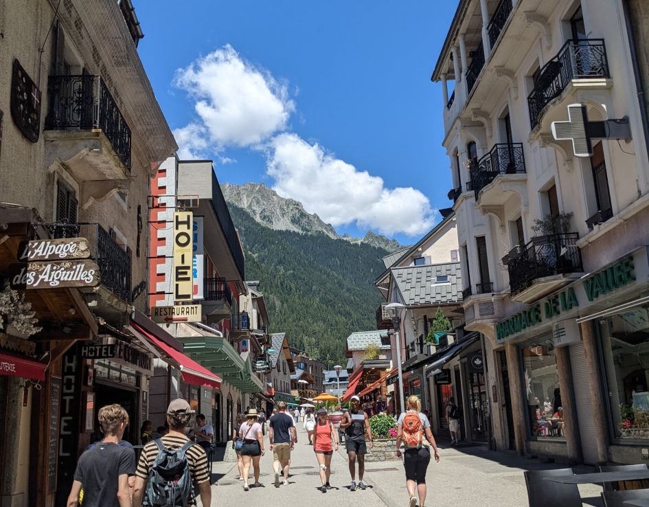 Chamonix in summer is perfect for all ages. It takes approx. 15-20 minutes from one side of the valley to the other, meaning navigation in Chamonix is easy, even if it is your first time in the Alps!